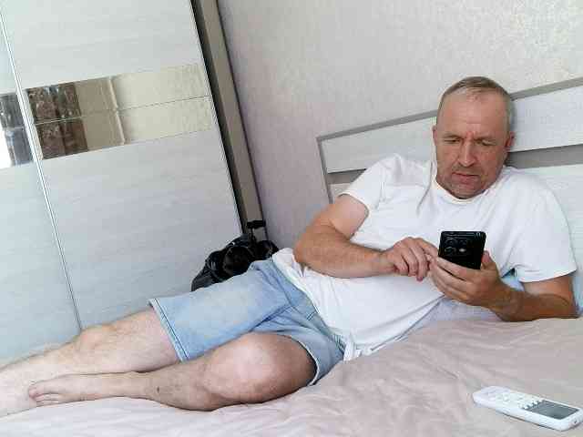 Aleksg Sex Cam Show
