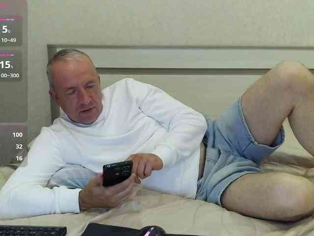 Aleksg Aleksg