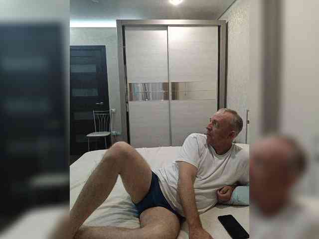 Aleksg Sex Cam Show