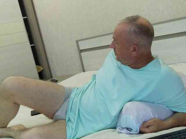 Aleksg Aleksg