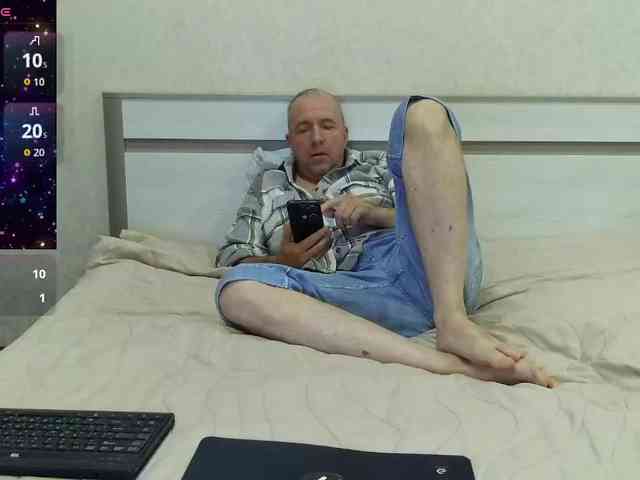 Aleksg Aleksg