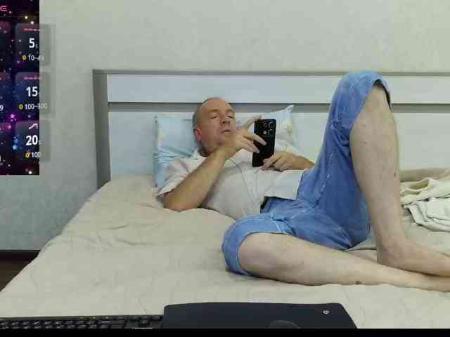 Aleksg Aleksg