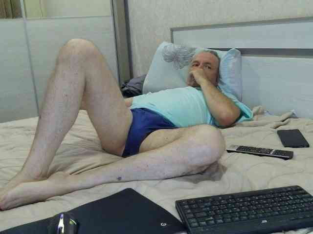 Aleksg Live Webcam on BongaCams