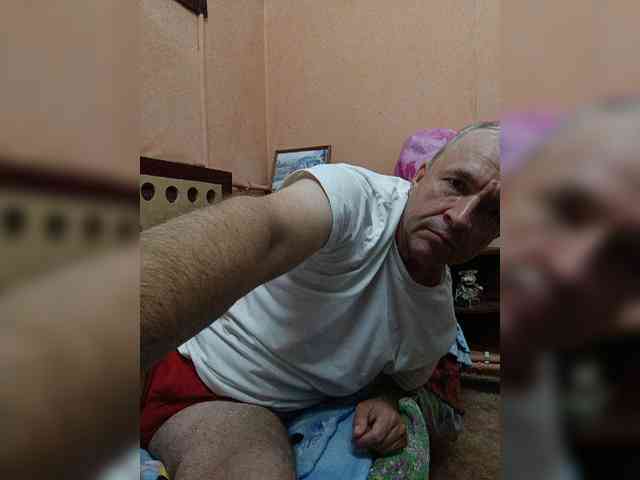 Aleksg Aleksg