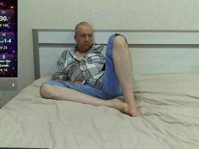 Aleksg Aleksg