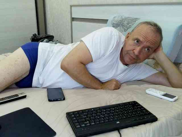 Aleksg Aleksg
