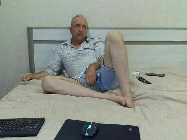 Aleksg Aleksg