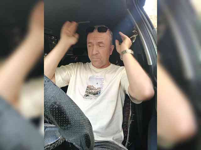 Aleksg Aleksg