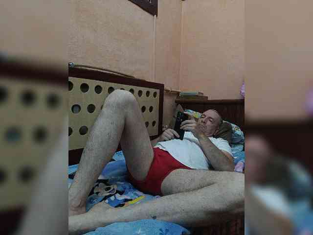 Aleksg Aleksg