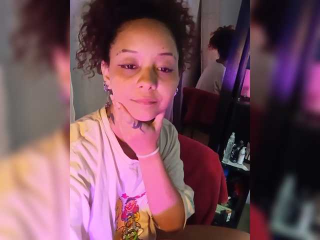 milanxbunny333 live cam on BongaCams