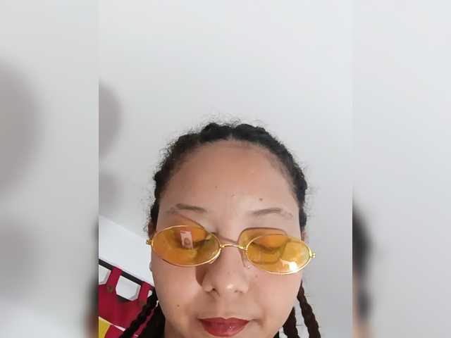 milanxbunny333 live cam on BongaCams