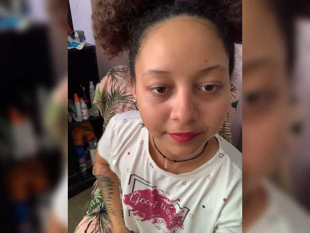 milanxbunny333 live cam on BongaCams