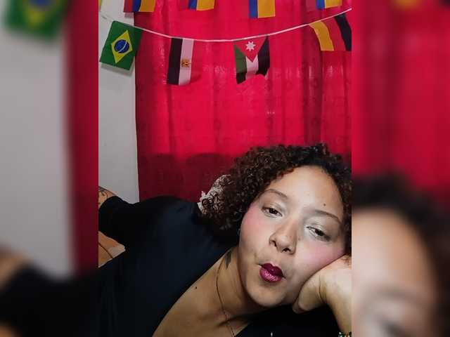 milanxbunny333 live cam on BongaCams