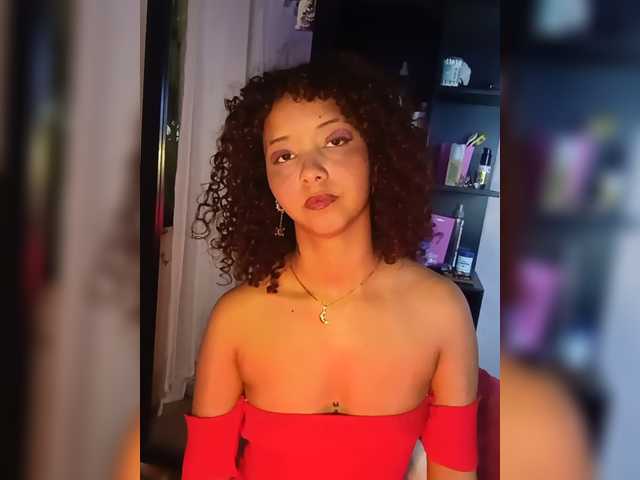 milanxbunny333 live cam on BongaCams