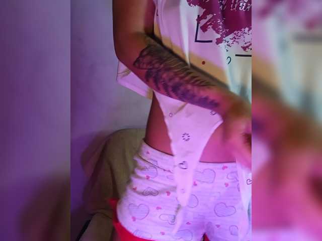 milanxbunny333 live cam on BongaCams