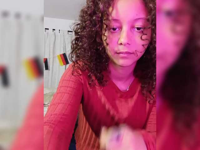 milanxbunny333 live cam on BongaCams