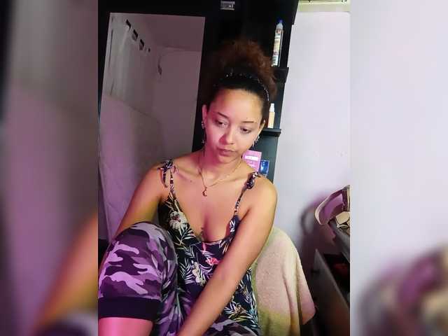 milanxbunny333 live cam on BongaCams