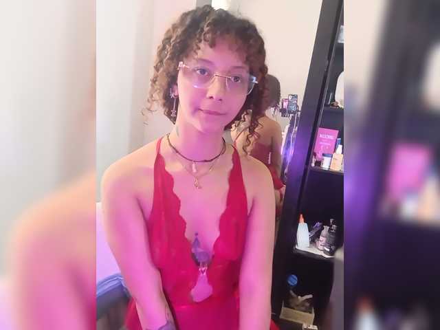 milanxbunny333 live cam on BongaCams
