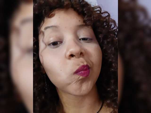 milanxbunny333 live webcam show