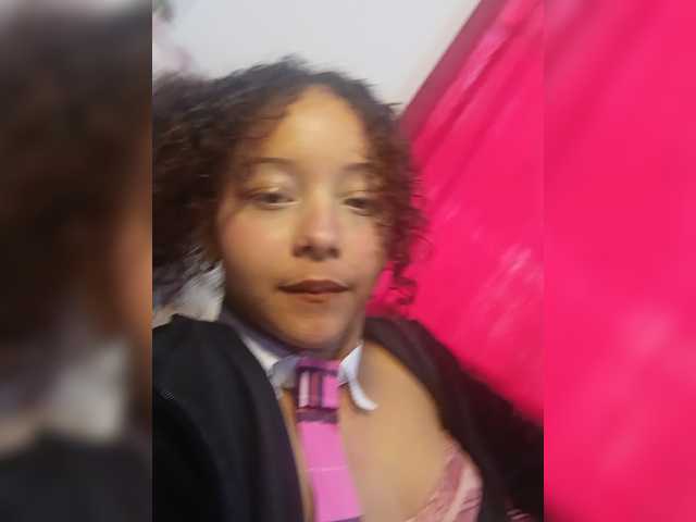 milanxbunny333 live cam on BongaCams