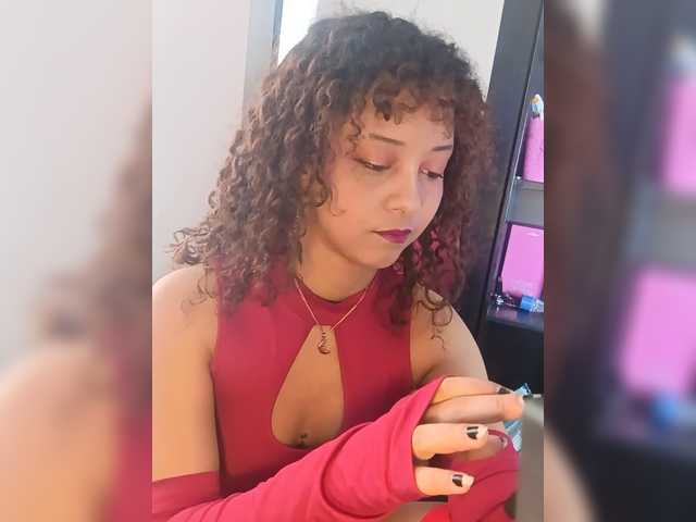 milanxbunny333 live cam on BongaCams