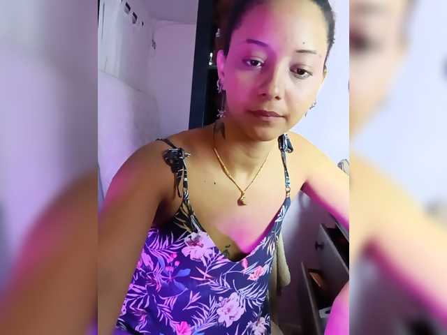 milanxbunny333 live cam on BongaCams