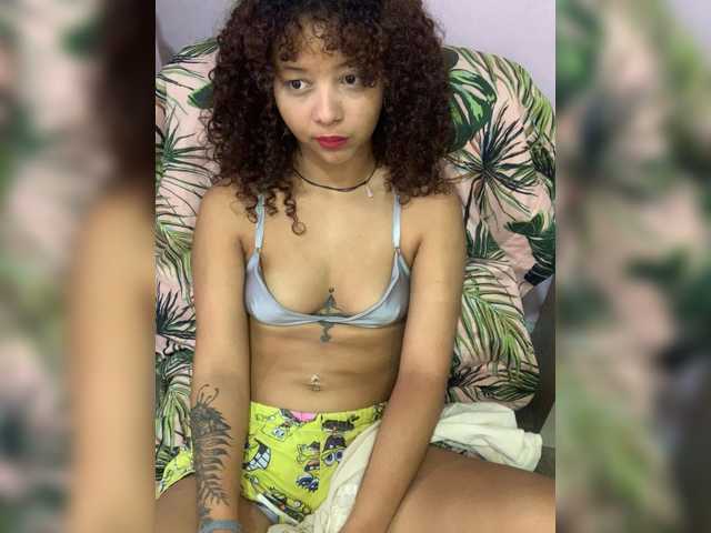 milanxbunny333 live cam on BongaCams
