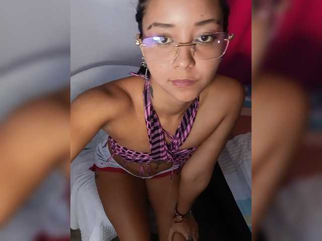 milanxbunny333 live cam on BongaCams