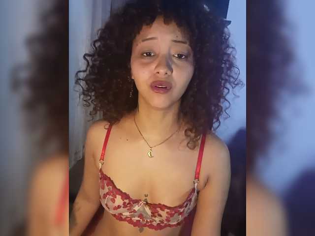 milanxbunny333 live cam on BongaCams