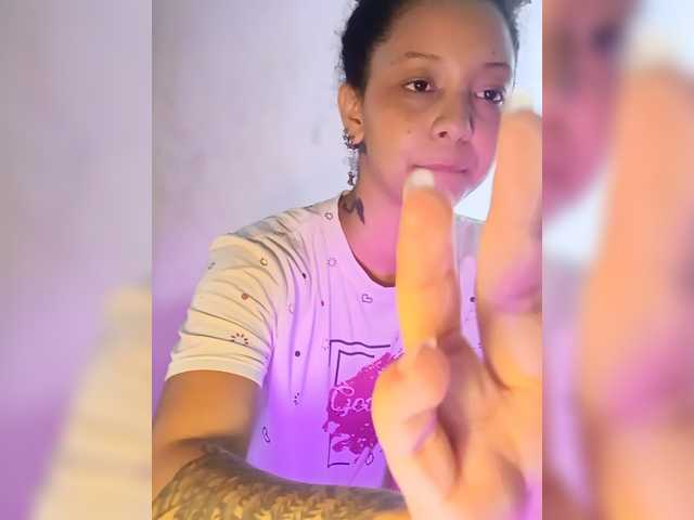 milanxbunny333 live cam on BongaCams