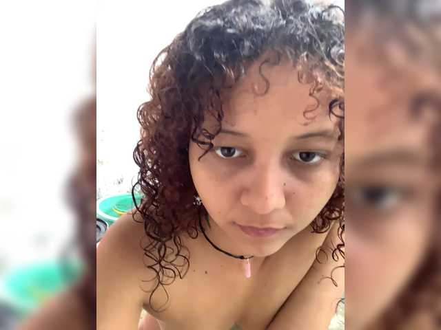 milanxbunny333 live cam on BongaCams