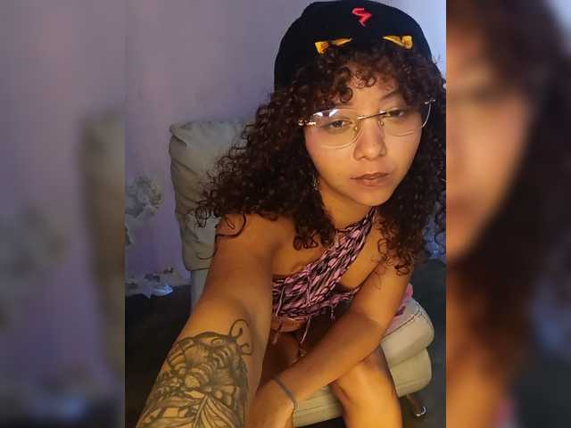 milanxbunny333 live cam on BongaCams