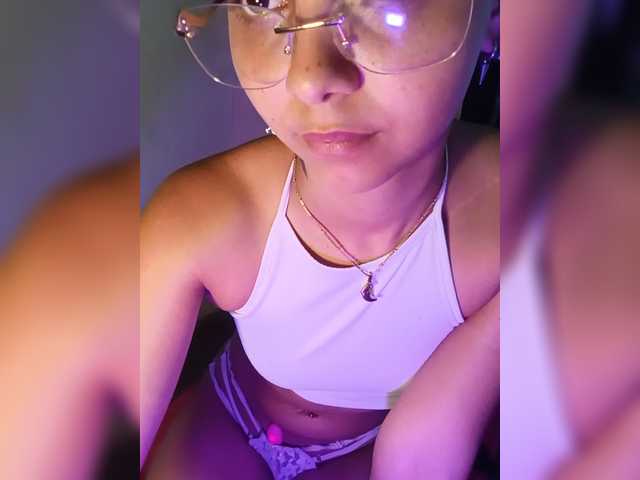 milanxbunny333 live cam on BongaCams
