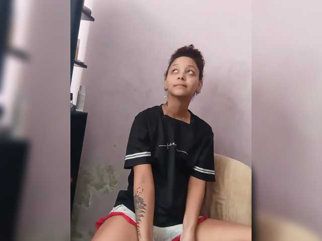 milanxbunny333 live cam on BongaCams