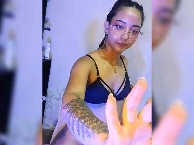 milanxbunny333 webcam