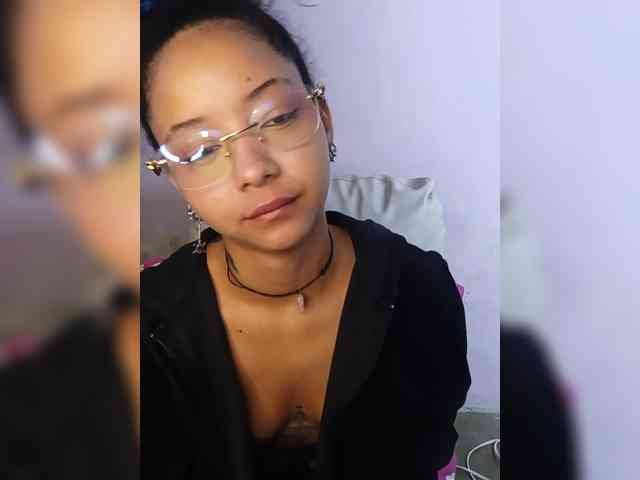milanxbunny333 webcam