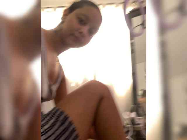 milanxbunny333 webcam