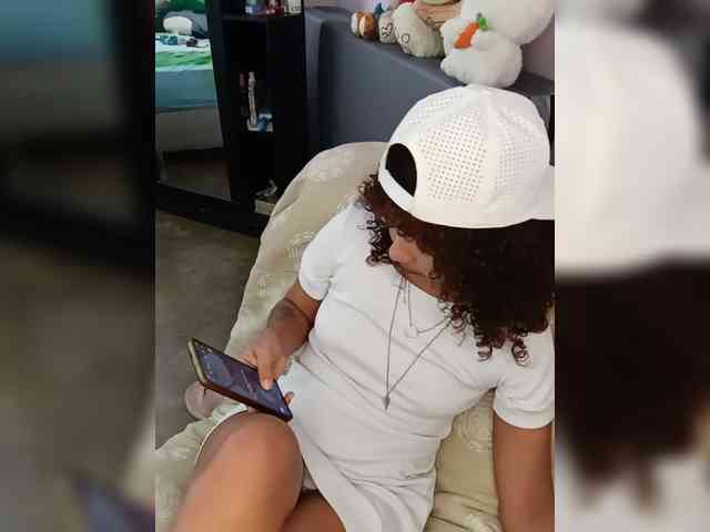 milanxbunny333 webcam
