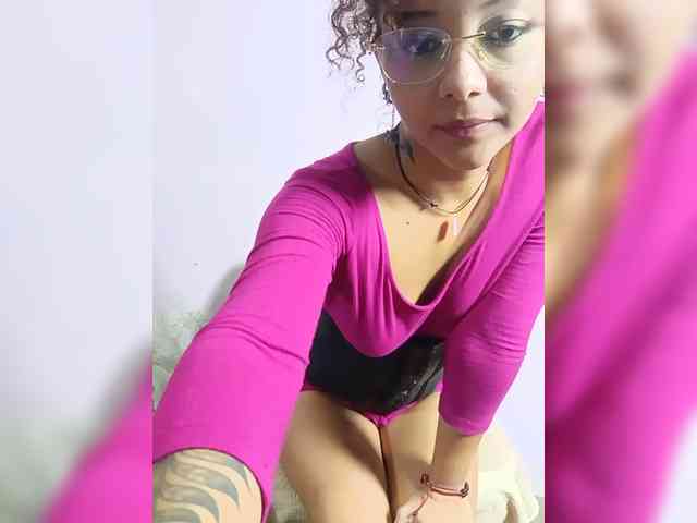 milanxbunny333 webcam