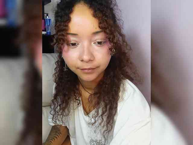 milanxbunny333 webcam