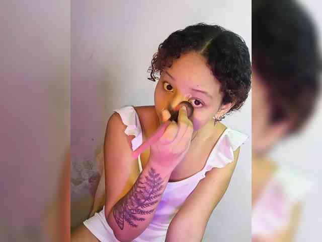 milanxbunny333 webcam