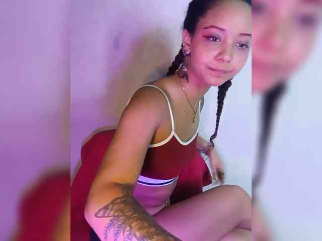 Modelo: milanxbunny333