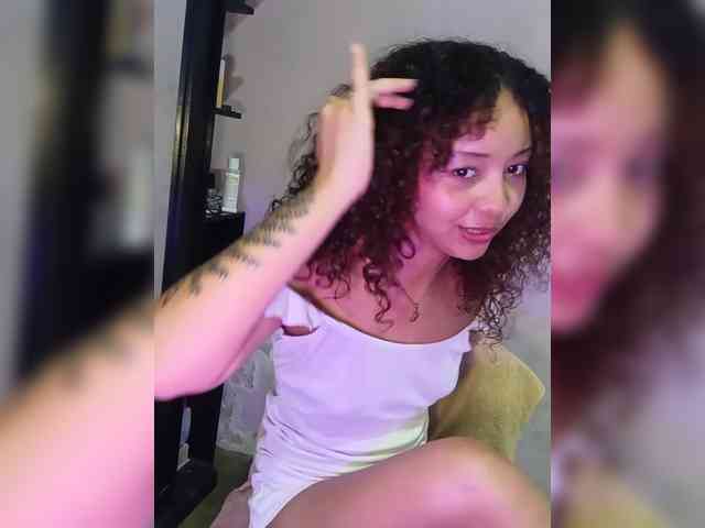 milanxbunny333 webcam