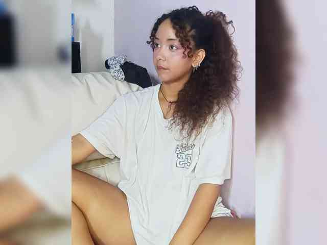 milanxbunny333 webcam