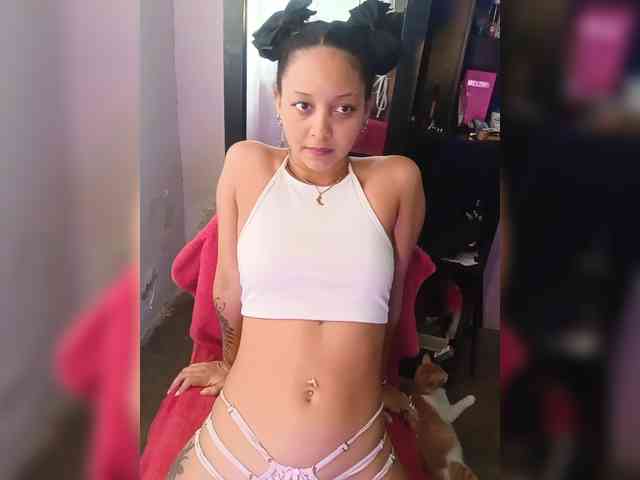 milanxbunny333 webcam