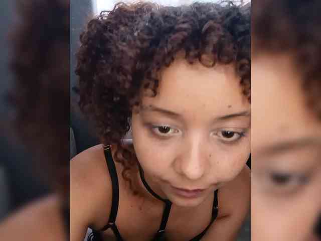 milanxbunny333 webcam