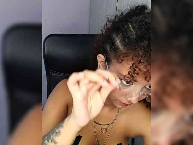 milanxbunny333 webcam