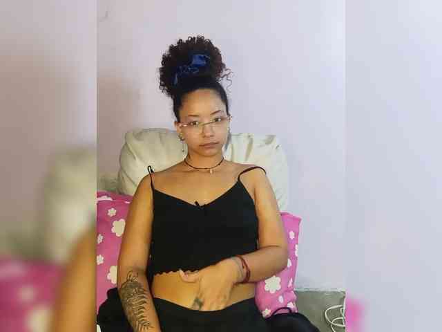 milanxbunny333 webcam