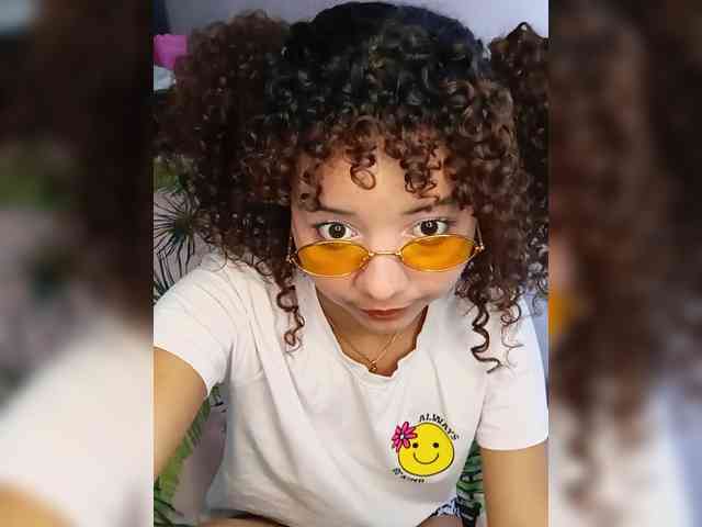 milanxbunny333 webcam