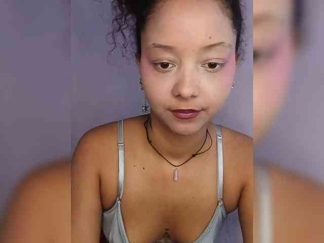 milanxbunny333 webcam
